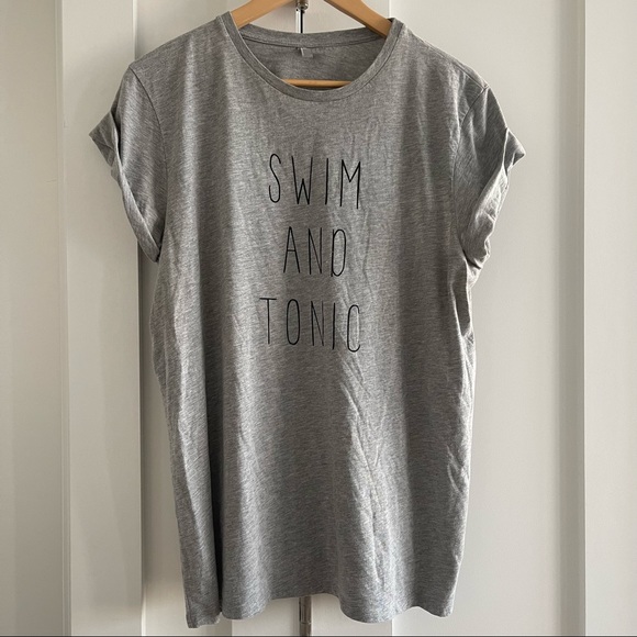 Grey graphic tshirt, SWIM AND TONIC minimal black font - Picture 1 of 7